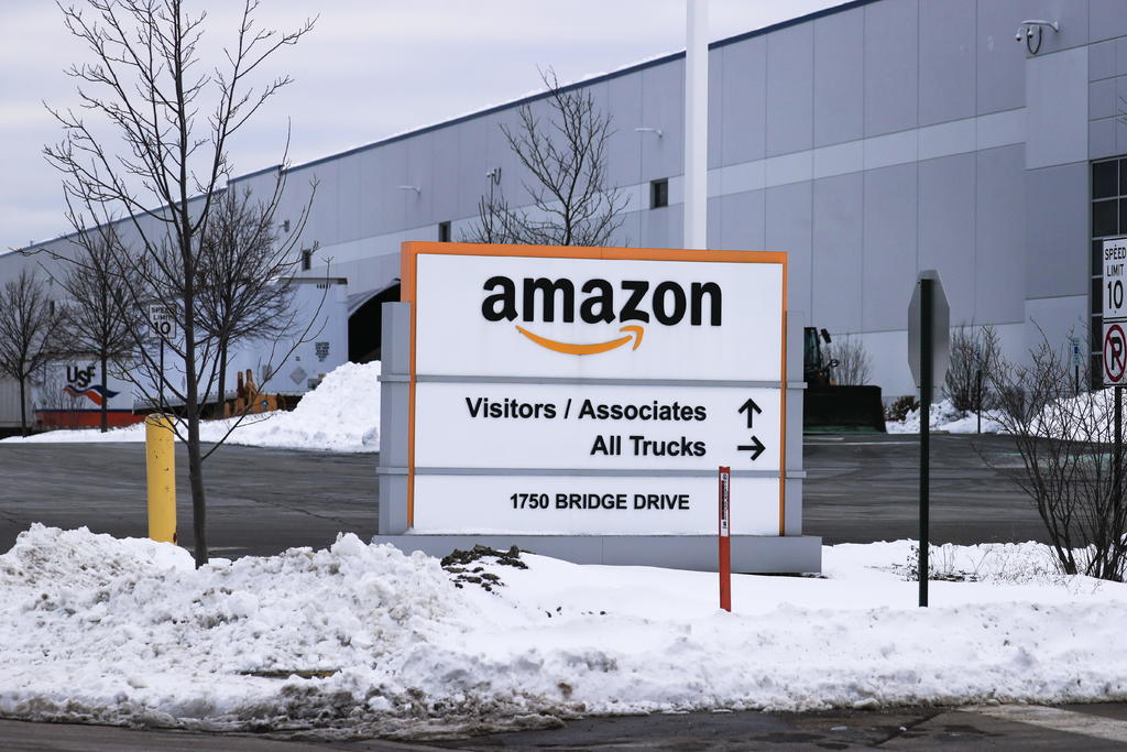 Demanda Nueva York a Amazon por desproteger a trabajadores en la pandemia