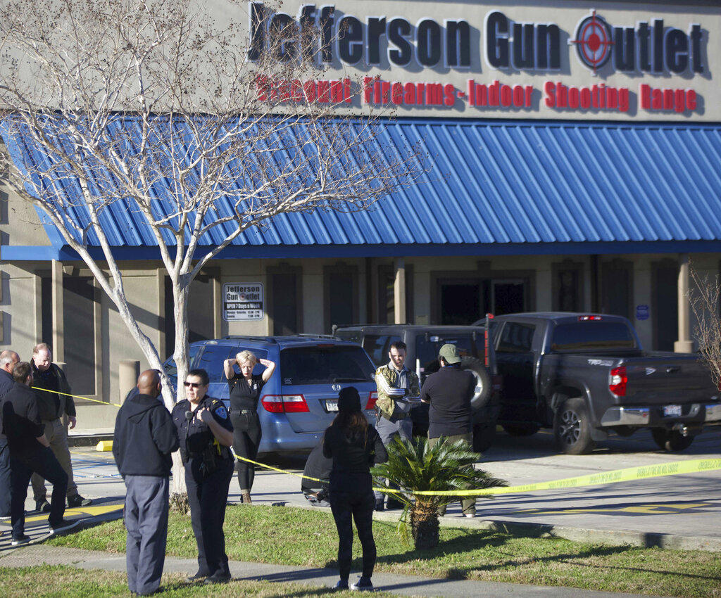 Reportan tres muertos tras tiroteo en tienda de armas en Nueva Orleans