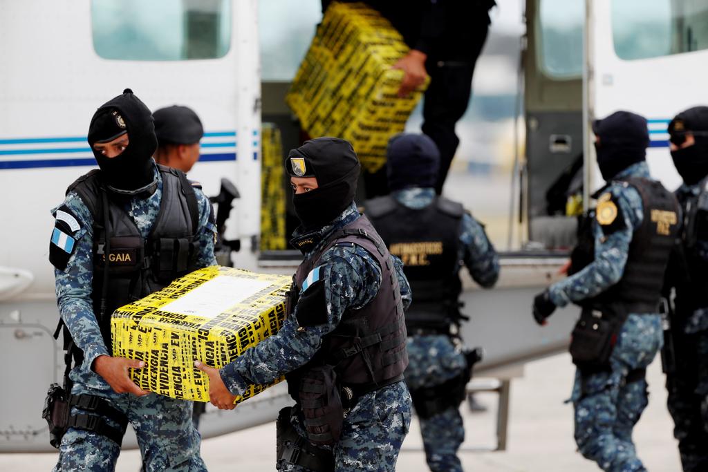 Incauta Guatemala 142 paquetes de cocaína cerca de frontera con México