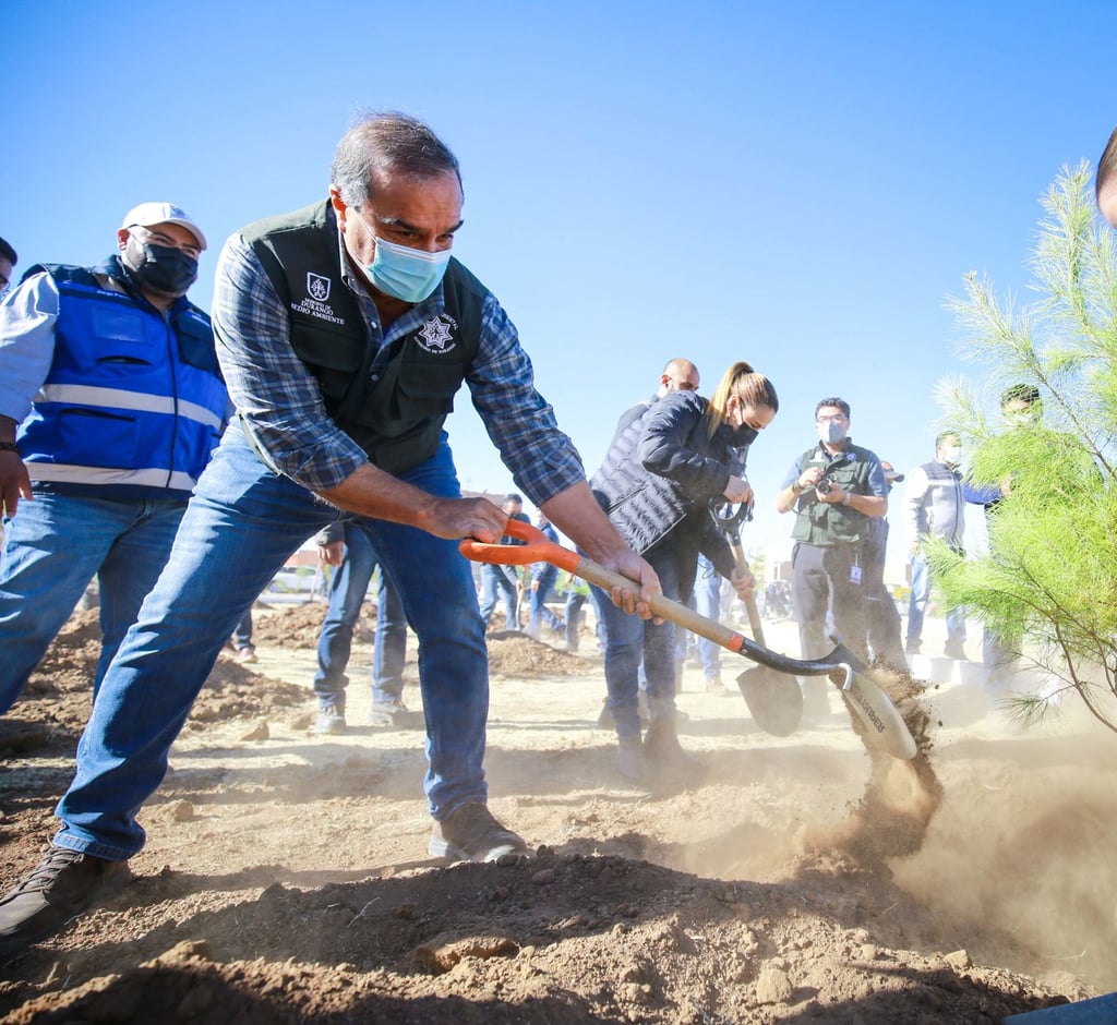 Con reforestación, inicia Municipio Dale un respiro a Durango 2021