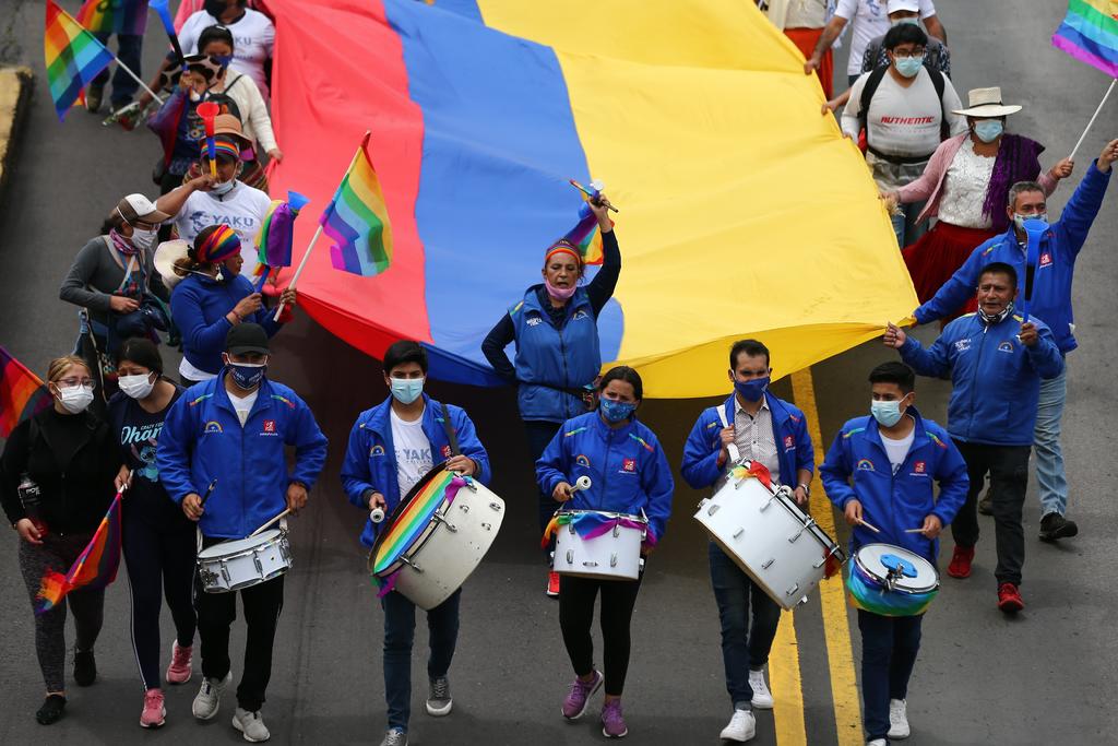 Protestan para exigir recuento de votos en Ecuador