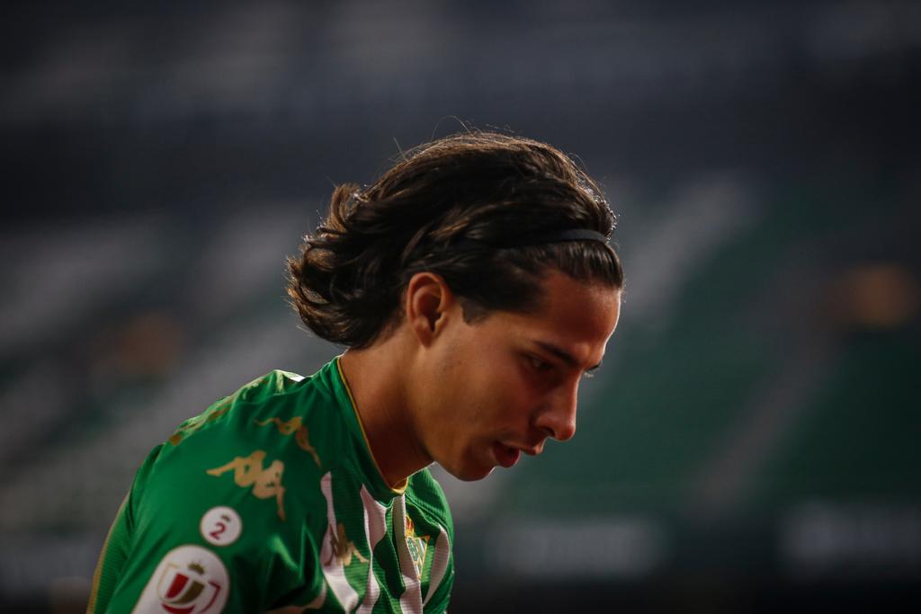 Diego Lainez, estrella destacada del Betis en preselección de México para Tokio 2020