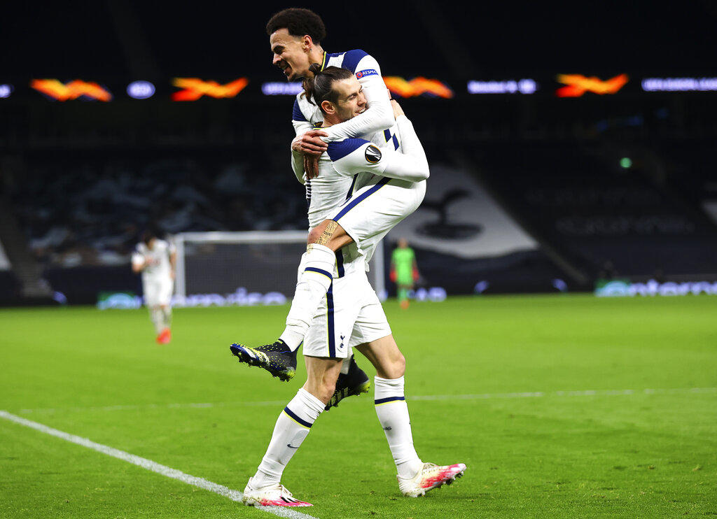 Con golazo de Alli, Tottenham avanza en Europa League