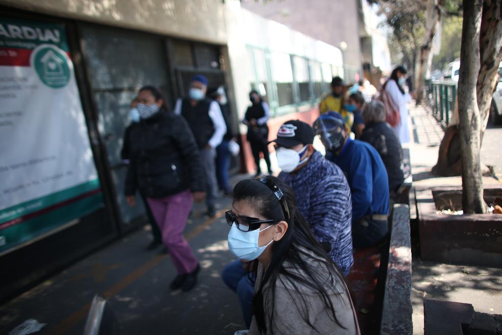 Detecta México nueva variante de coronavirus; causa 87 % de casos estudiados