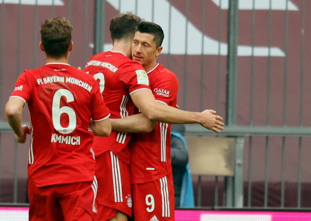 Lewandowski marca dablete en goleada del Bayern