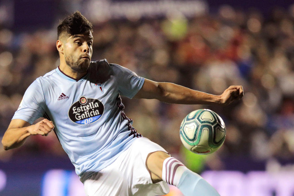 Néstor Araújo sufre lesión y es baja para el Celta de Vigo