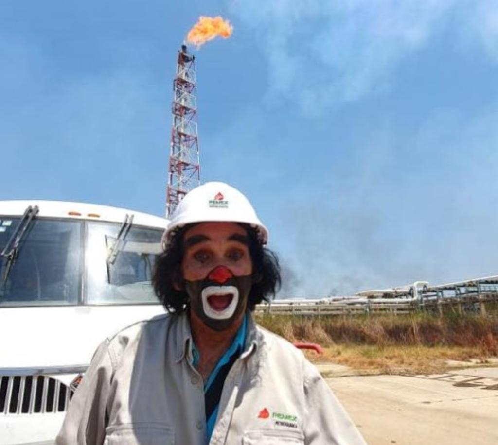 El día que despidieron a trabajador de Pemex por dejar entrar a Cepillín