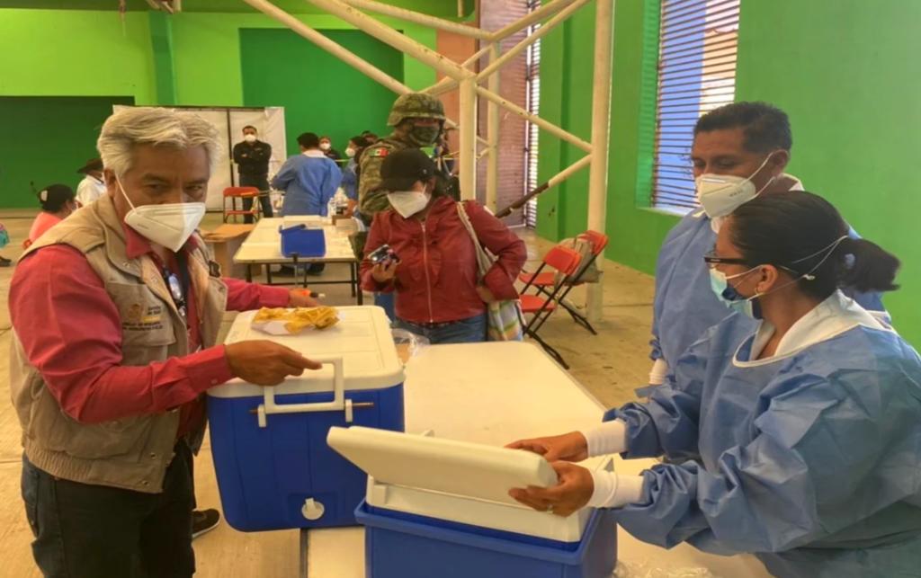 Faltan vacunas contra el COVID en municipios de Oaxaca