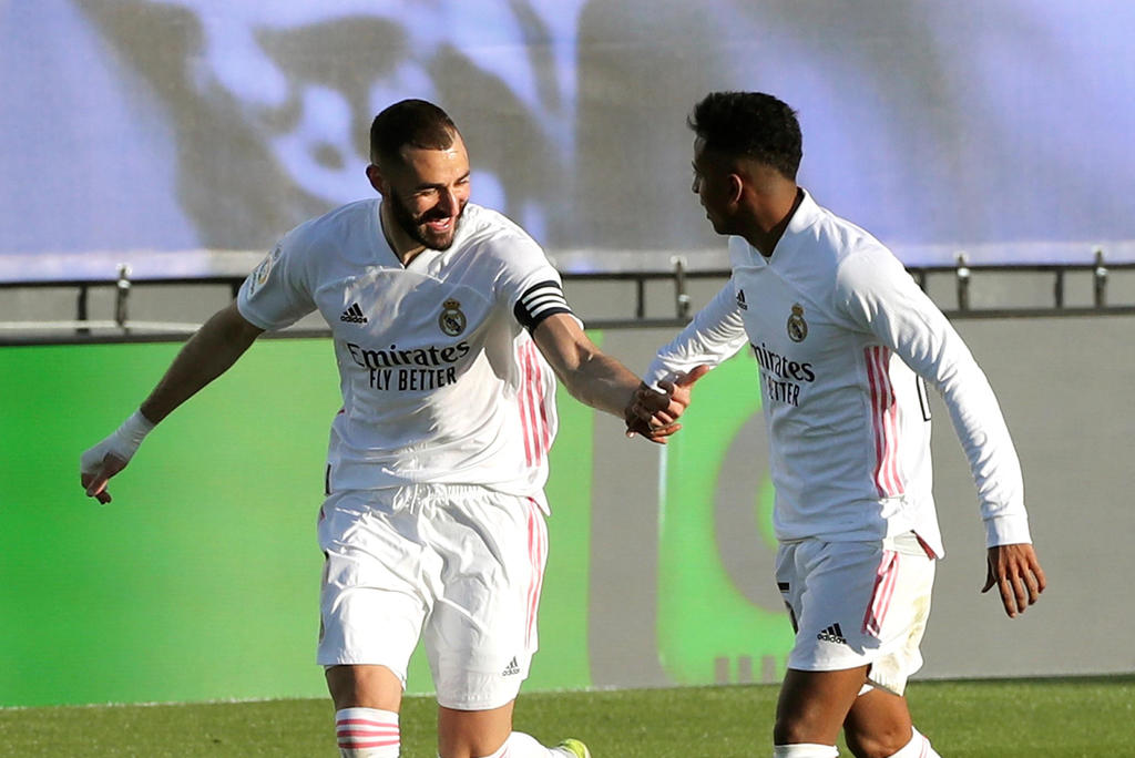 Karim Benzema rescata triunfo para el Real Madrid