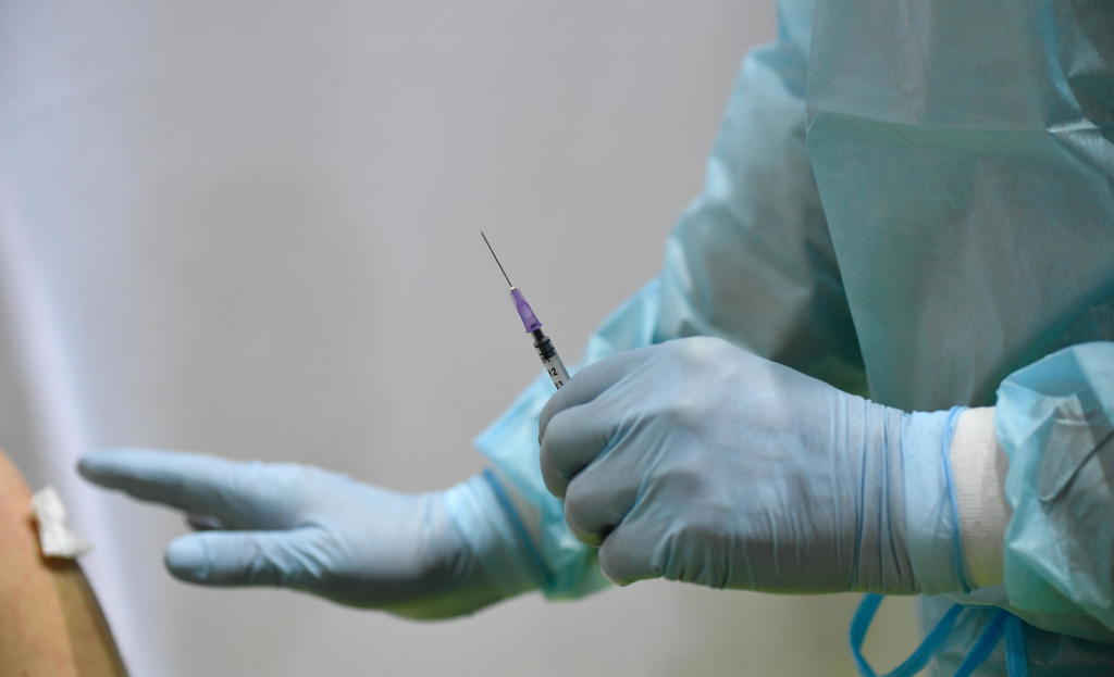 Volverá Alemania a emplear la vacuna de AstraZeneca este viernes