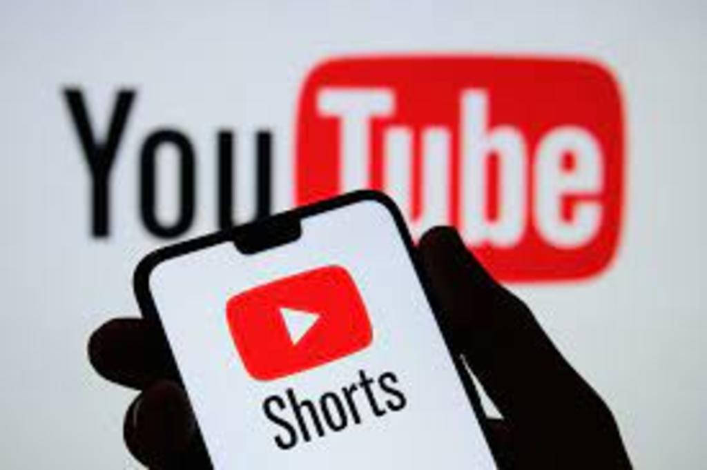 Lanza YouTube servicio de videos cortos para competir con TikTok