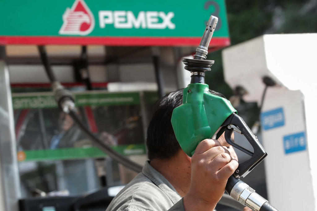 Hacienda dará menor subsidio a combustibles
