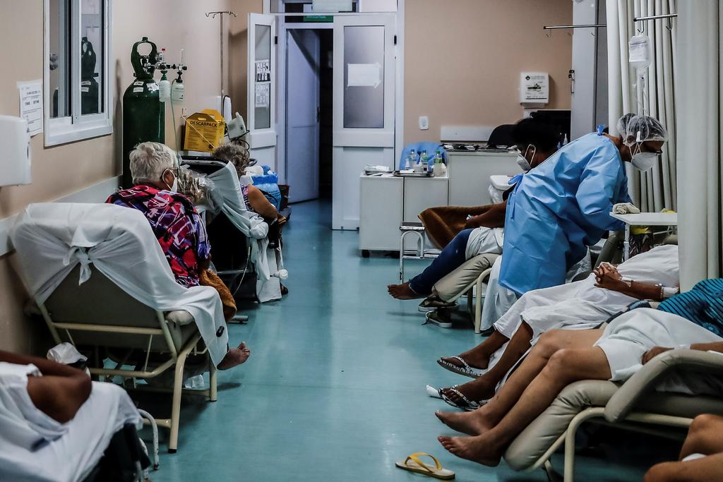 Toma Brasil medidas para evitar desabastecimiento de oxígeno y medicamento para pacientes COVID