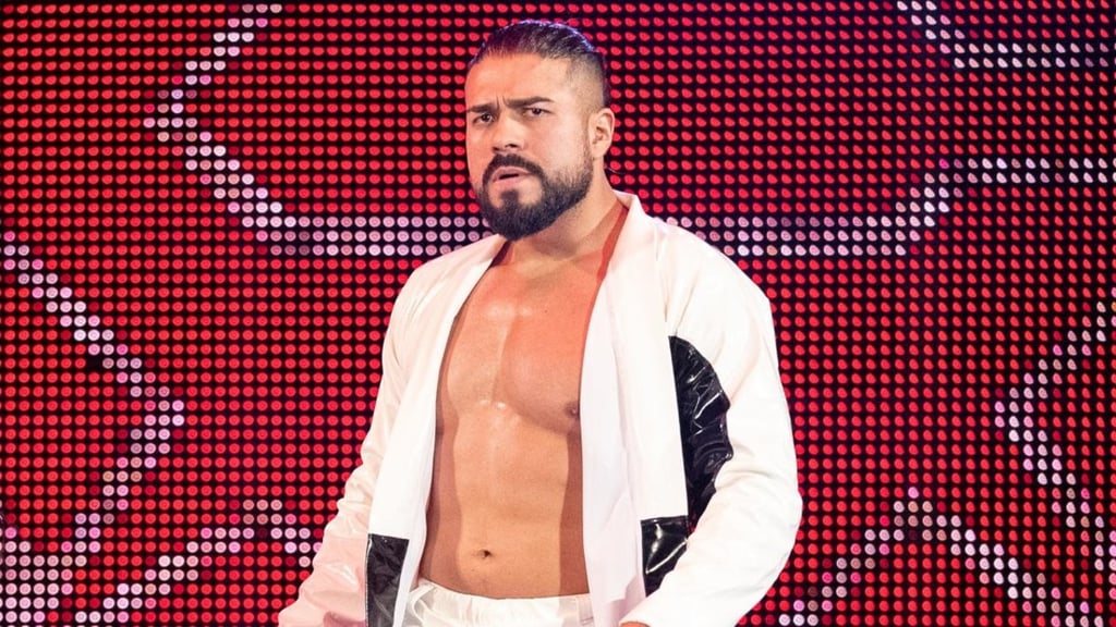La WWE deja libre al mexicano Andrade