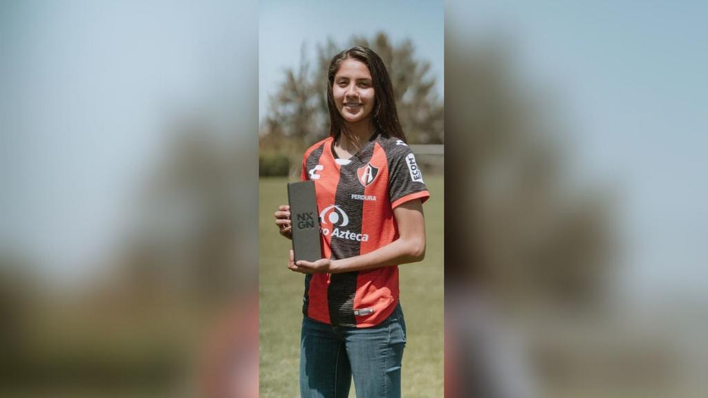 Alison González, mexicana en el top 3 de promesas del futbol en el mundo