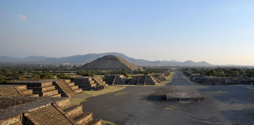 Cerrarán Chalma y Teotihuacán