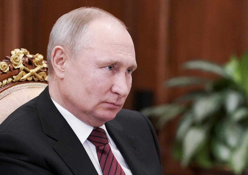 Reportan que Putin se 'siente bien' 24 horas después de vacunarse