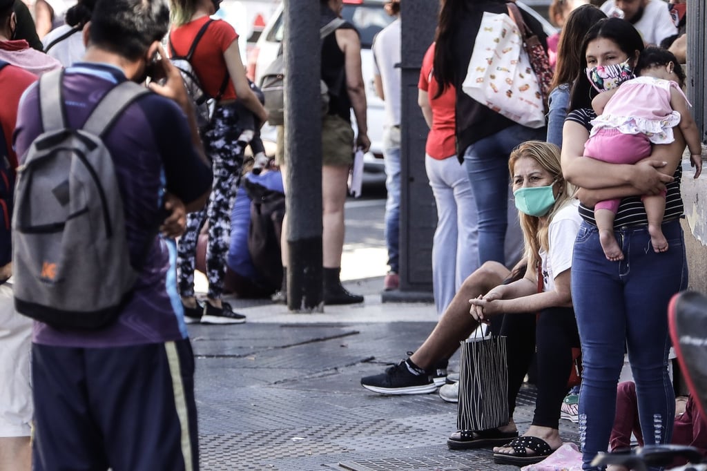 Argentina sufre por 11% de desempleo