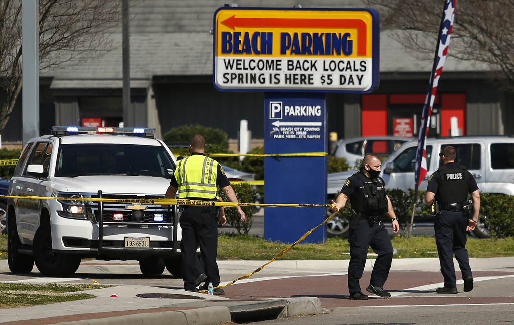 Dos muertos en tres tiroteos en Virginia