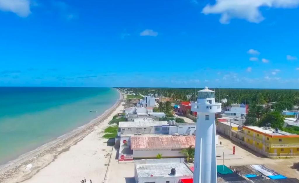 A pesar de cierre a playas, se espera 60% de turistas en Yucatán