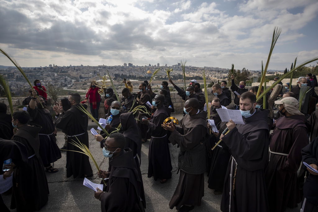 Jerusalén recrea 'entrada triunfal de Jesús' sin peregrinos