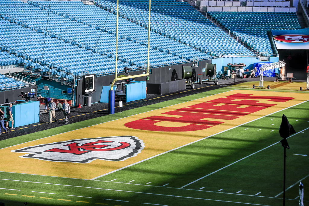 NFL planea abrir estadios al público en la temporada 2021