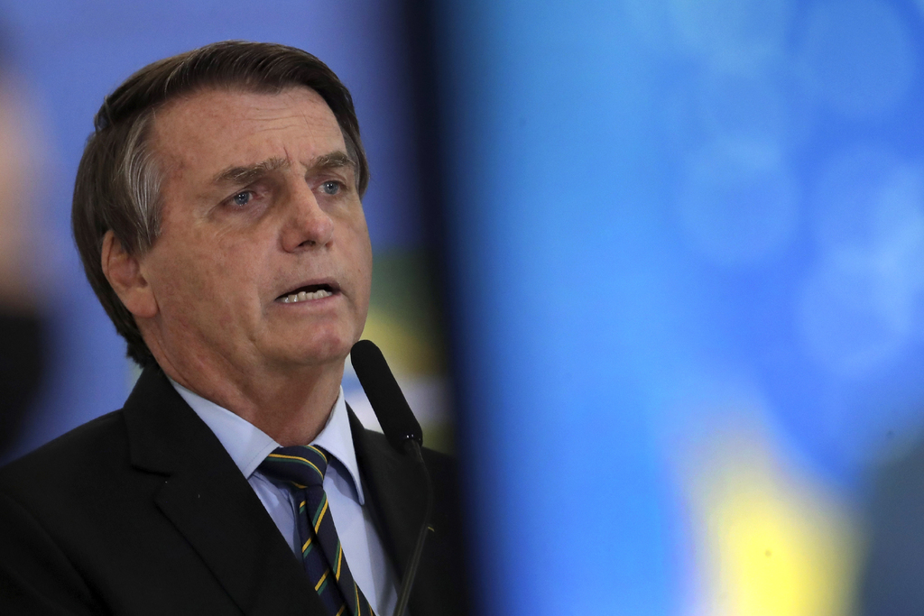 Renuncian dirigentes de las fuerzas armadas en Brasil