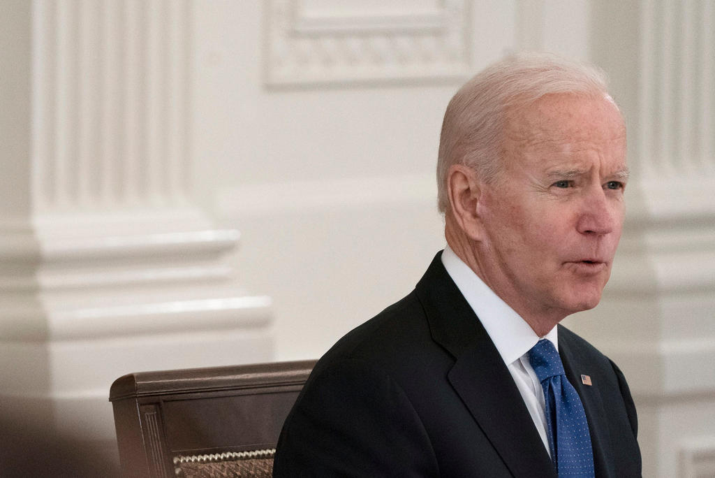 Biden dice que le 'rompió el corazón' el 'violento ataque' a policías del Capitolio
