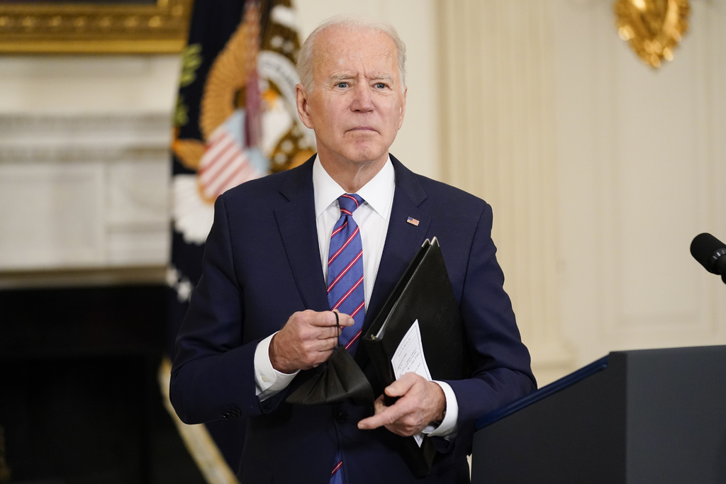 Biden levanta sanciones contra la Corte Penal