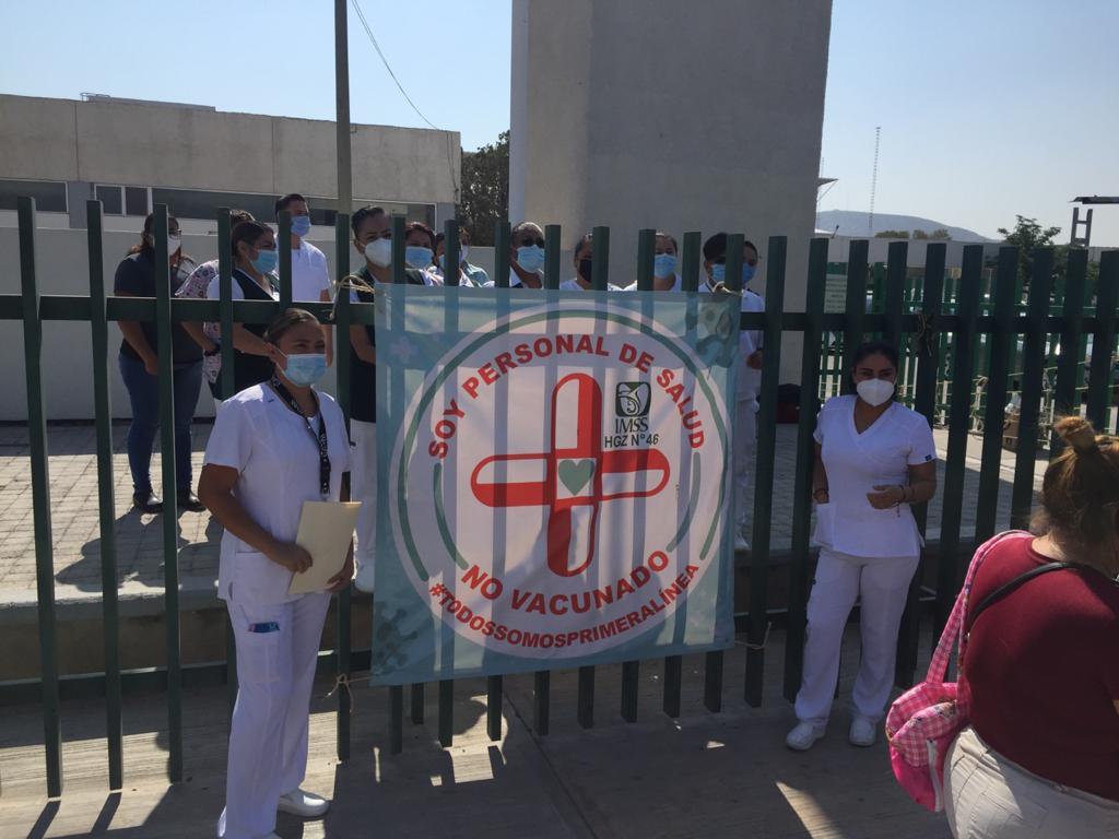 Personal de salud del HGZ 46 de Gómez Palacio pide vacunación antiCOVID