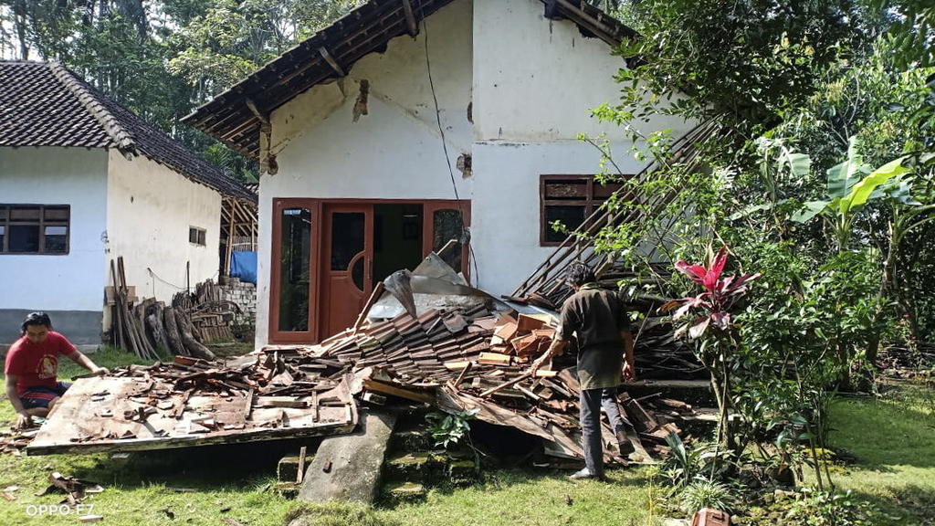 Terremoto en Indonesia deja 7 personas sin vida