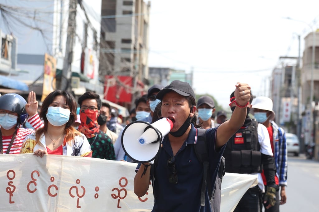 Corte marcial birmana dicta las primeras 19 condenas a muerte luego del golpe
