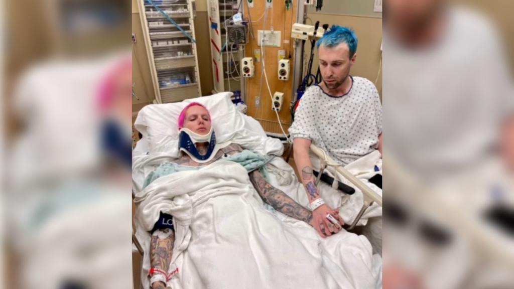 Hospitalizan al gurú de belleza Jeffree Star tras sufrir accidente
