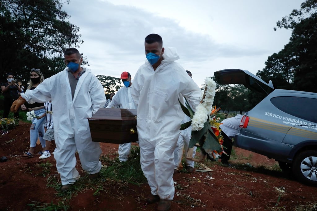 Pandemia deja más de 3 millones de muertos
