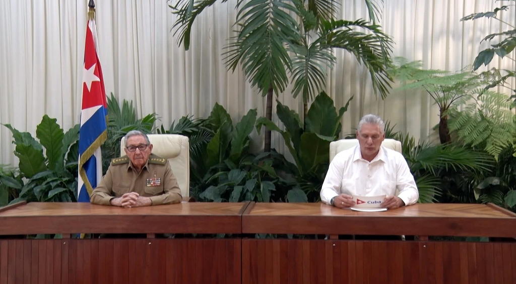 Díaz-Canel sucederá a Raúl Castro al frente del Partido Comunista de Cuba