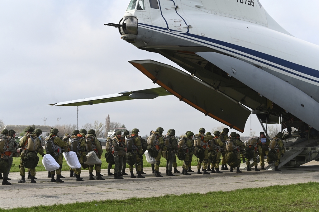 Rusia retirará tropas de Ucrania