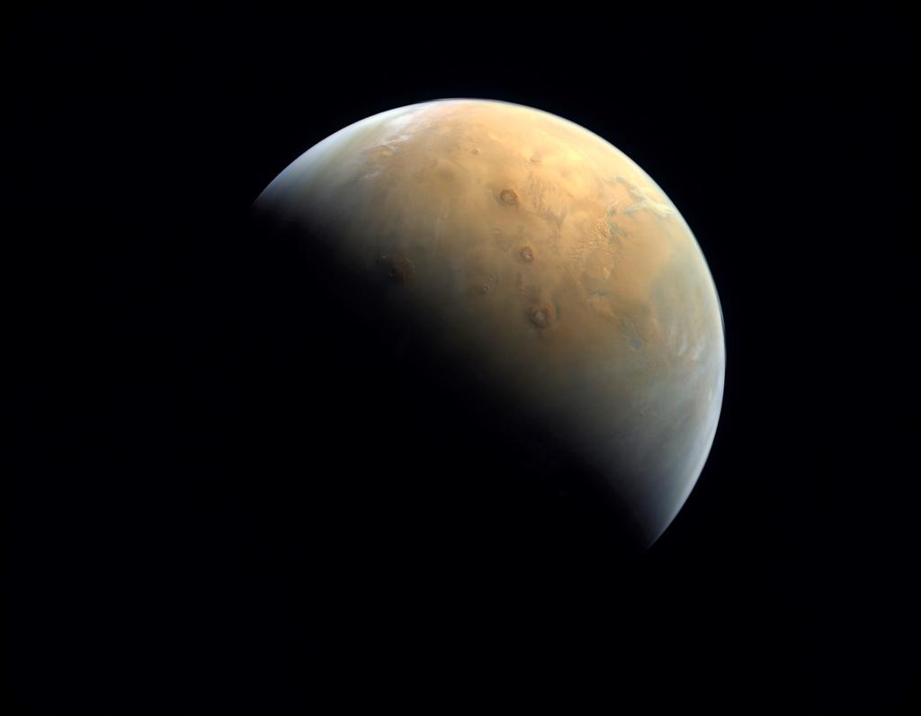 Afirma estudio que Marte tuvo ríos y lagos gracias a nubes de hielo