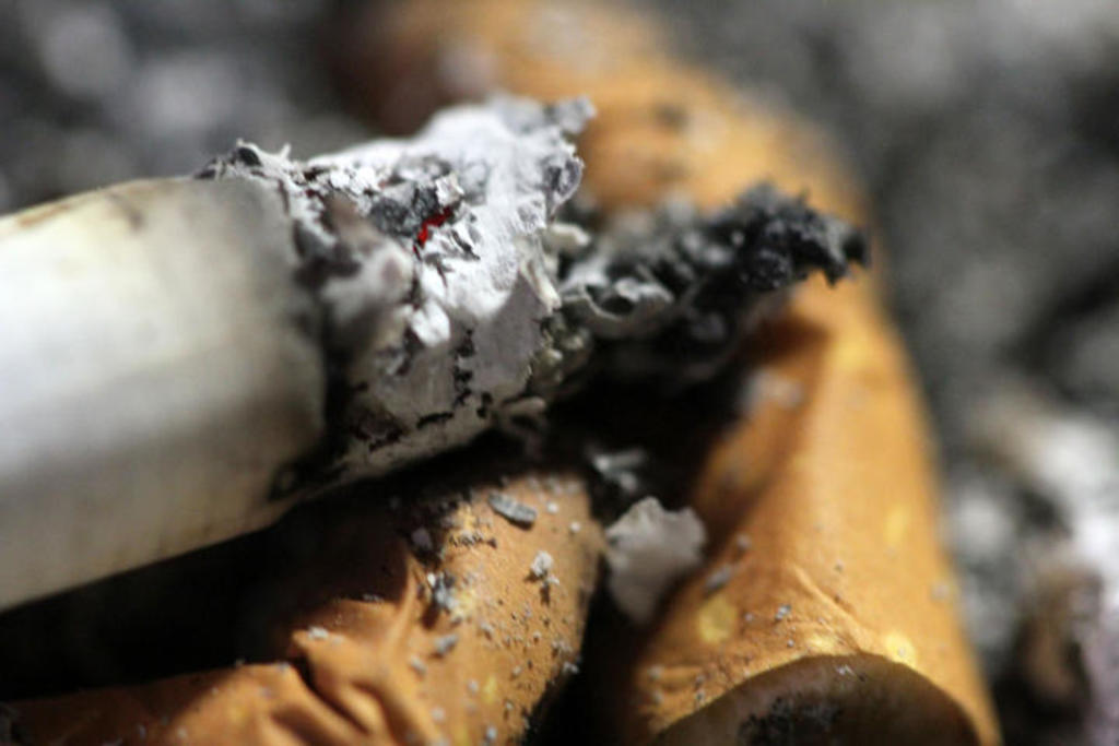 Fumador pasivo podría tener un 51 % más de riesgo de padecer cáncer oral