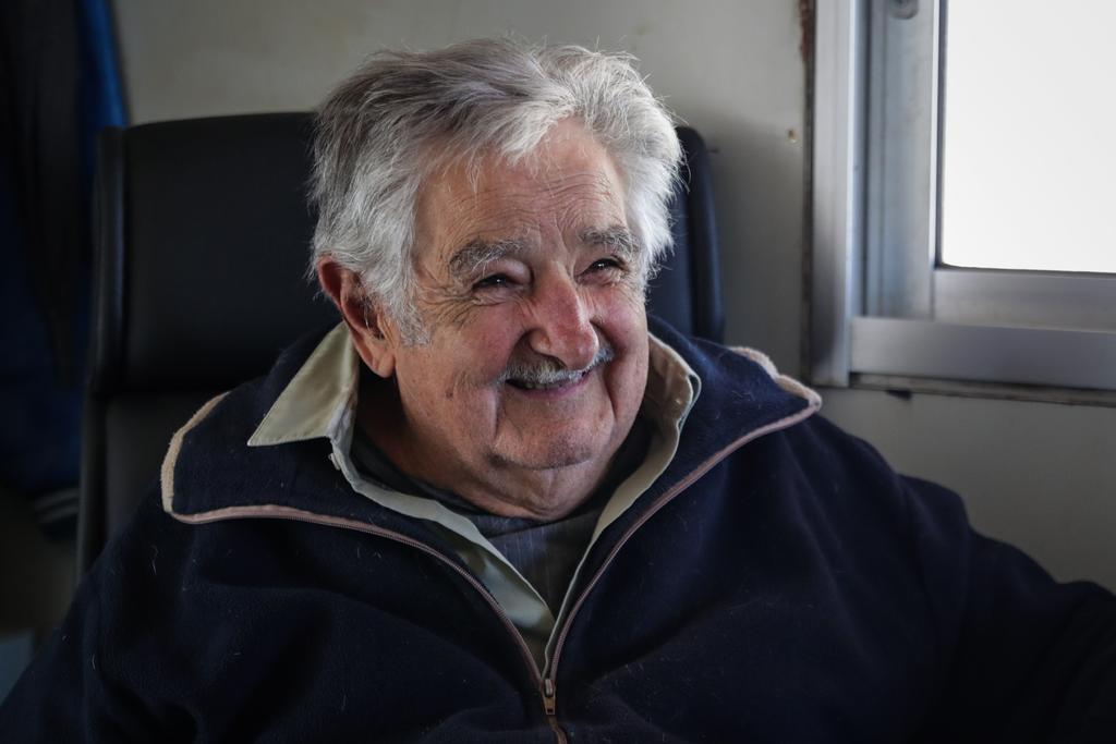 Dan de alta en Uruguay a José Mujica tras endoscopia