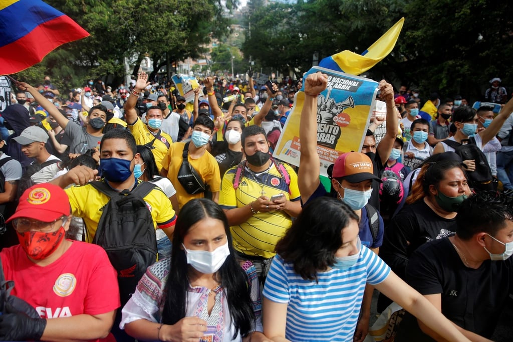 Rechazan en Colombia la reforma tributaria
