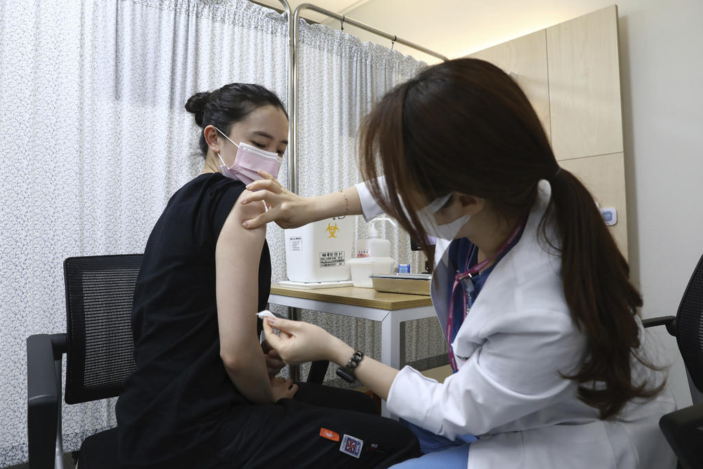 Corea del Sur vacuna contra COVID-19 a sus atletas para Tokio 2020
