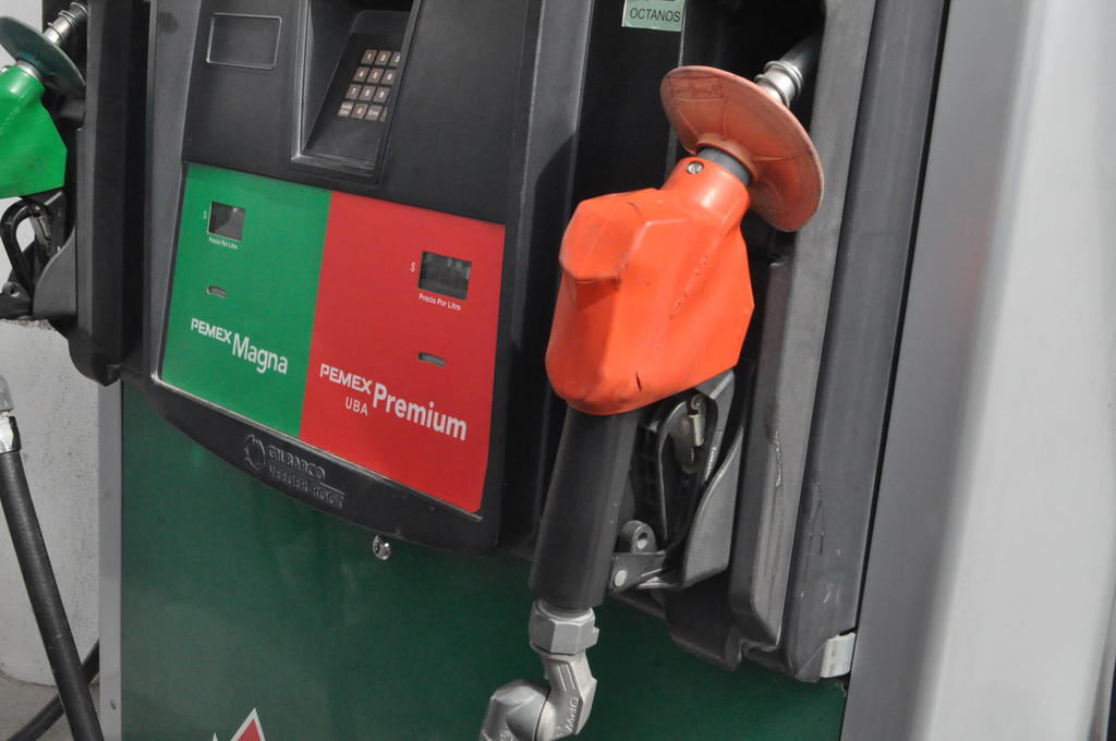 Por tercera semana, gasolina Premium no tendrá subsidio federal