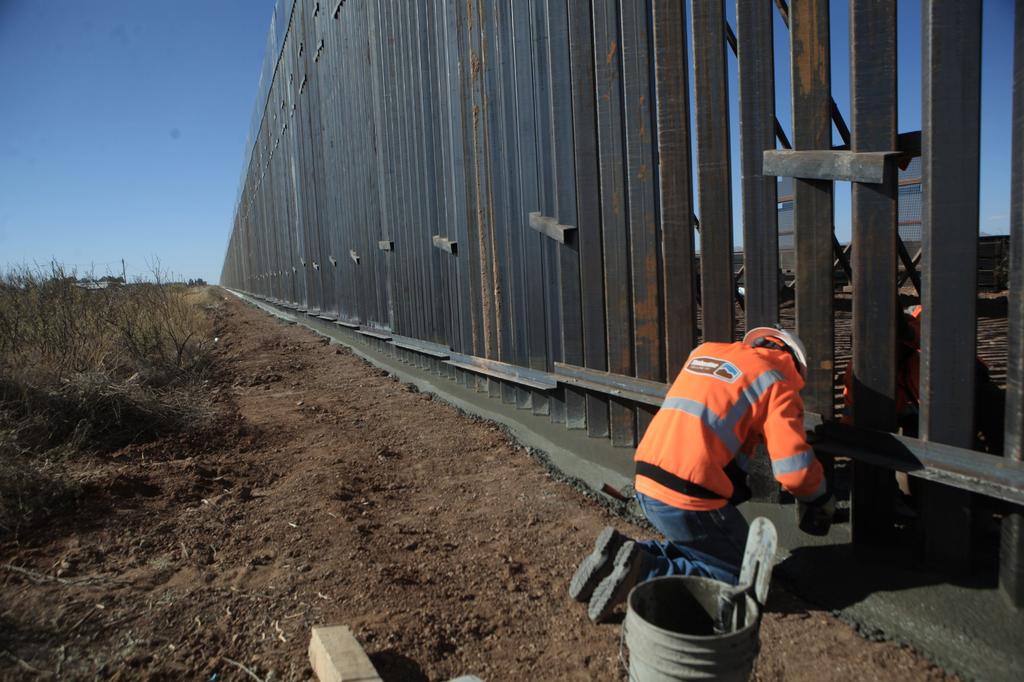 EUA cancela proyectos vinculados al muro en la frontera con México