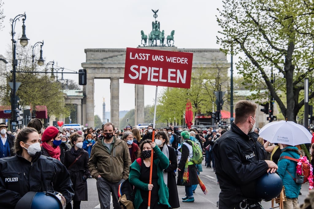 Violentos desfiles en Alemania