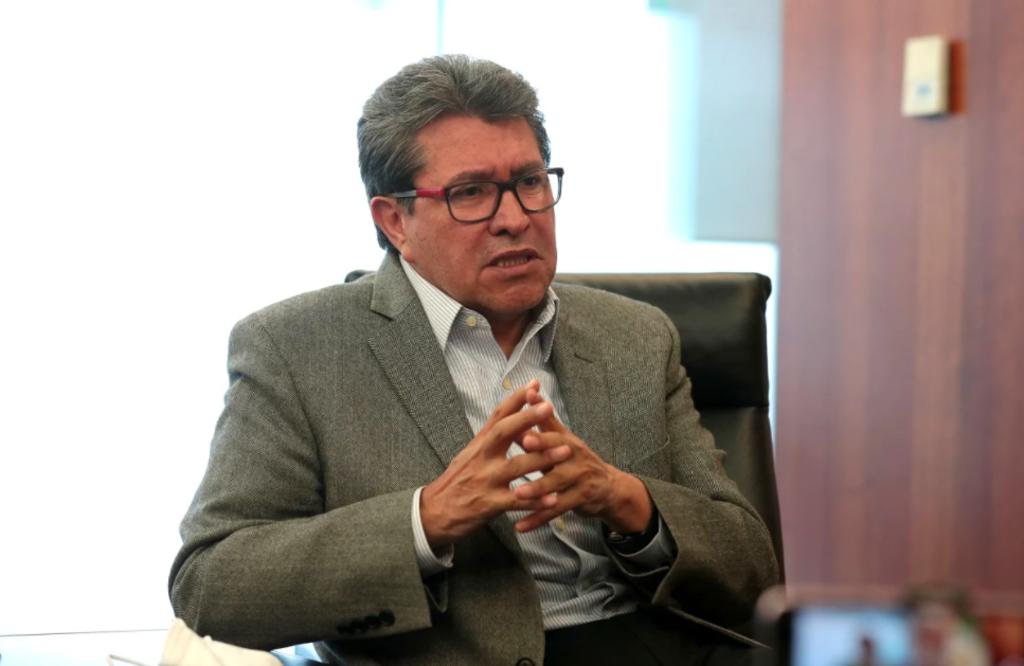 Ricardo  Monreal urge a FGR acelerar aprehensión de Cabeza de Vaca
