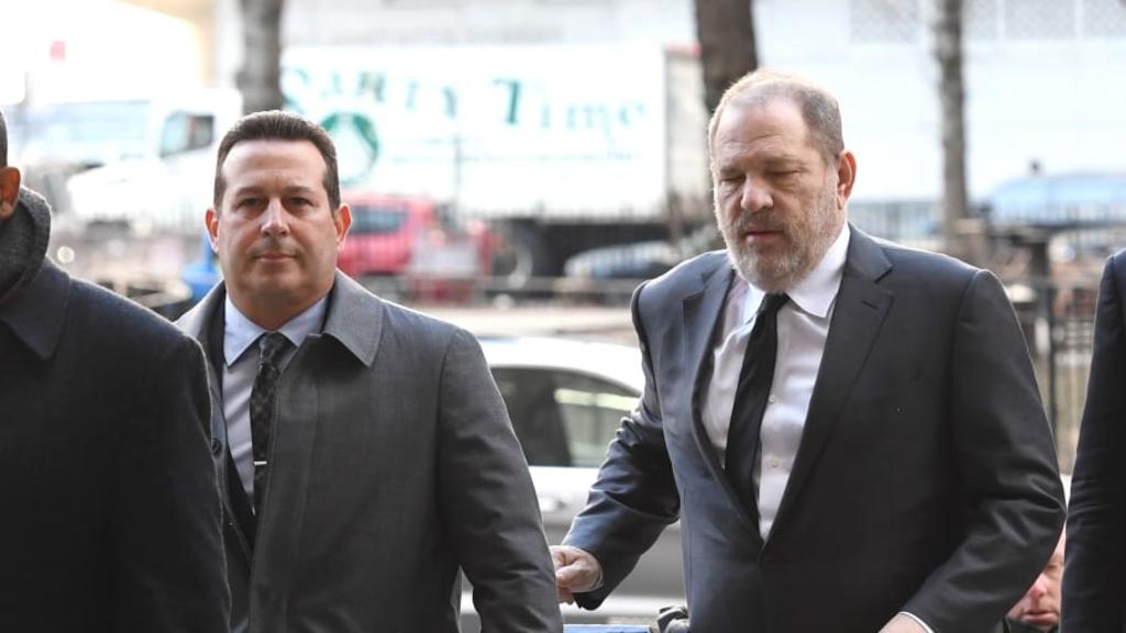 Harvey Weinstein demanda a su exabogado por un millón de dólares