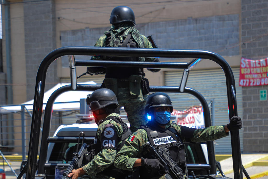 Se reúne fiscal de Sonora con Guardia Nacional tras muerte de funcionario