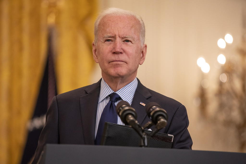 Afirma Biden que EUA aún está saliendo del 'colapso económico' por COVID-19