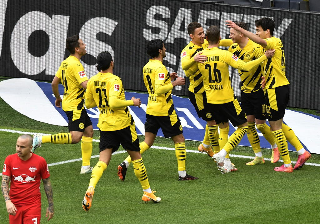 Borussia Dortmund hace campeón al Bayern al derrotar al Leipzig