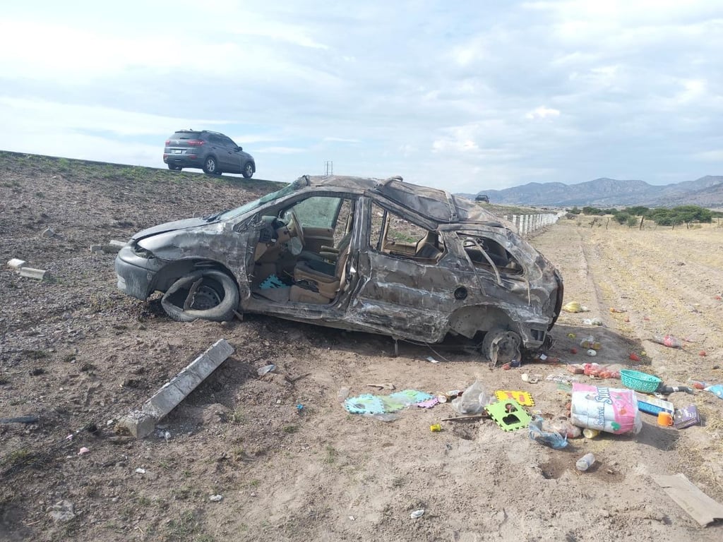 'Encontronazo' deja dos occisos en la Durango-Parral